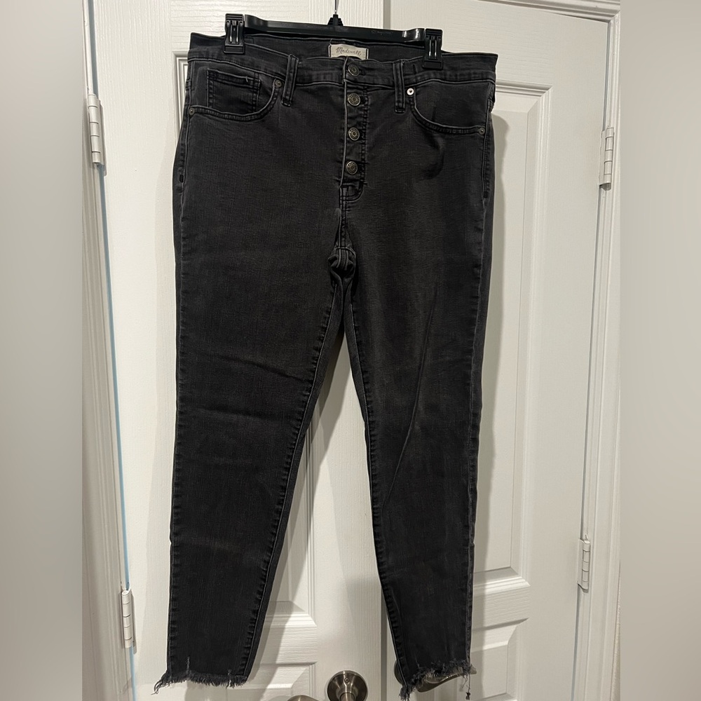 Madewell 10” High-Rise Button-Fly Skinny Jeans – Black Raw Hem – Size 32